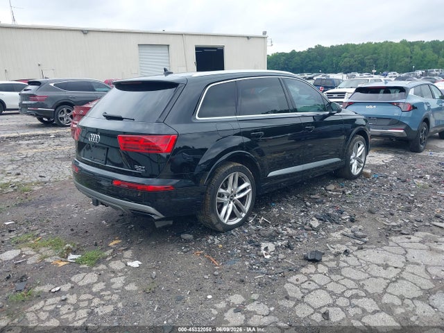 45332050 :رقم المزاد ، WA1VAAF79JD027019 vin ، 2018 Audi Q7 3.0t Premium مزاد بيع
