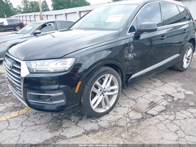 45332050 :رقم المزاد ، WA1VAAF79JD027019 vin ، 2018 Audi Q7 3.0t Premium مزاد بيع