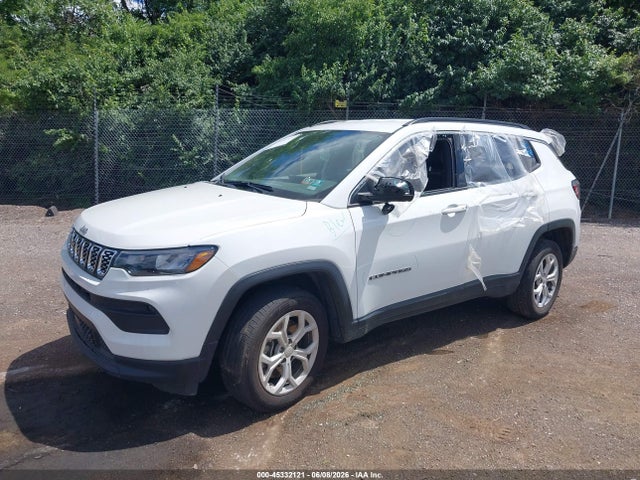 Jeep Compass Latitude 4x4 2024 3C4NJDBN2RT117565 Image 2