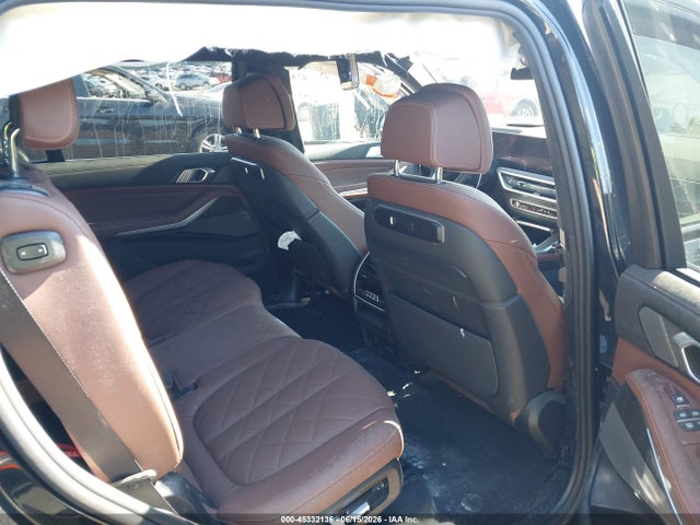 5UX23EM03T9360644 BMW X7 Xdrive40i
