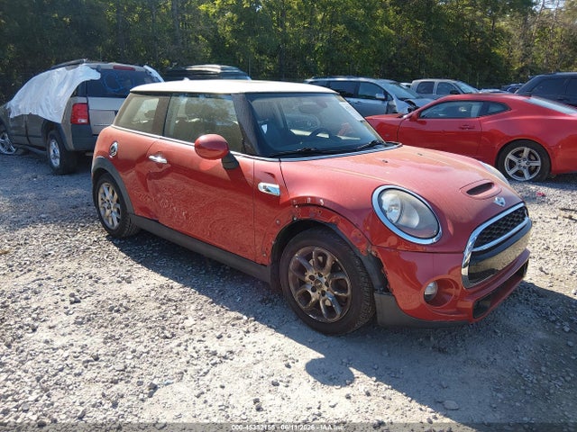 45332155 :رقم المزاد ، WMWXP7C50F2A38710 vin ، 2015 Mini Hardtop Cooper S مزاد بيع