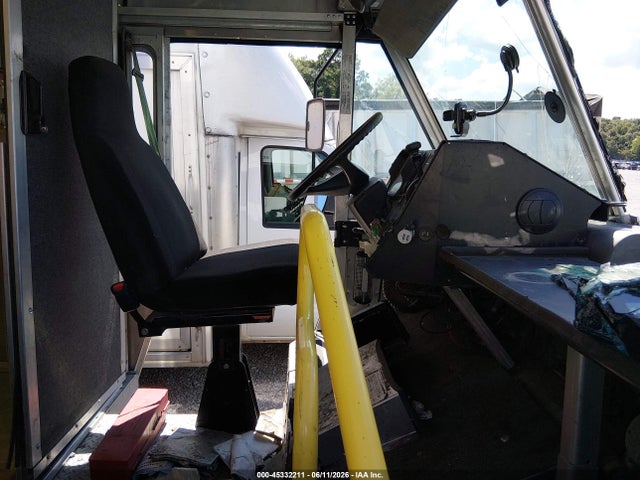 Продаж на аукціоні авто 2022 Freightliner Mt45, vin: 4UZAAPFD0NCNT6338, номер лоту: 45332211