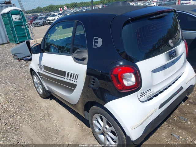 WMEFJ9BAXJK270216 Smart Fortwo Electric Drive Pure