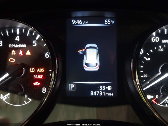 45332256 :رقم المزاد ، JN1BJ1CR5JW200993 vin ، 2018 Nissan Rogue Sport Sv مزاد بيع