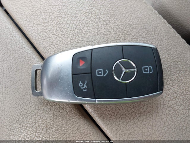 Продаж на аукціоні авто 2020 Mercedes-benz C 300, vin: WDDWF8DB4LR555445, номер лоту: 45332262