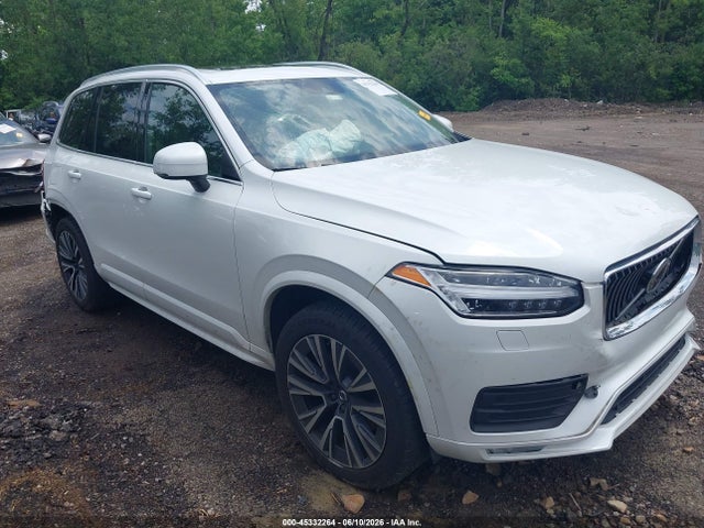 45332264 :رقم المزاد ، YV4102PK8N1797300 vin ، 2022 Volvo Xc90 T5 Momentum 7 Passenger مزاد بيع
