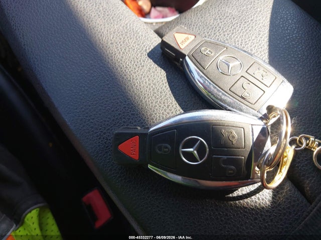 45332277 :رقم المزاد ، WDDGF8BB1CR207187 vin ، 2012 Mercedes-benz C 300 Sport 4matic مزاد بيع