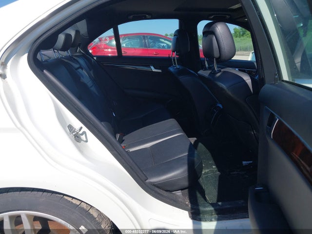 45332277 :رقم المزاد ، WDDGF8BB1CR207187 vin ، 2012 Mercedes-benz C 300 Sport 4matic مزاد بيع