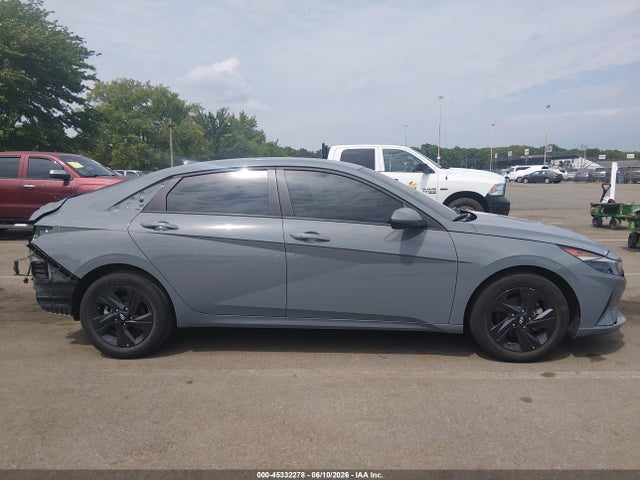 2023 Hyundai Elantra Sel მანქანა იყიდება აუქციონზე, vin: KMHLM4AG1PU377021, აუქციონის ნომერი: 45332278