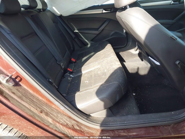 2014 Volkswagen Passat 1.8t Se მანქანა იყიდება აუქციონზე, vin: 1VWBT7A30EC077990, აუქციონის ნომერი: 45332284