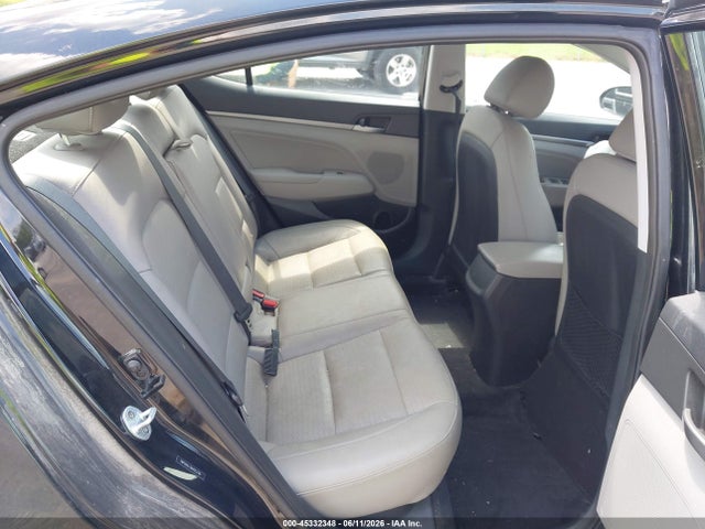 2017 Hyundai Elantra Limited მანქანა იყიდება აუქციონზე, vin: 5NPD84LF9HH013796, აუქციონის ნომერი: 45332348