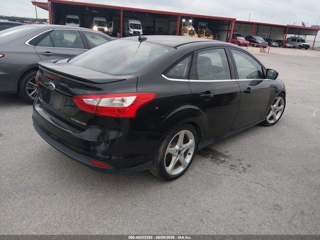 2014 Ford Focus Titanium მანქანა იყიდება აუქციონზე, vin: 1FADP3J24EL255230, აუქციონის ნომერი: 45332350