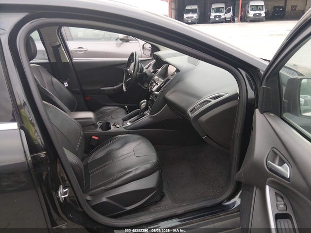 2014 Ford Focus Titanium მანქანა იყიდება აუქციონზე, vin: 1FADP3J24EL255230, აუქციონის ნომერი: 45332350