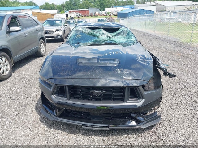 45332375 :رقم المزاد ، 1FA6P8R04T5502711 vin ، 2026 Ford Mustang Dark Horse مزاد بيع