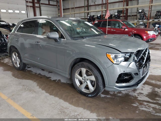 Auction sale of the 2020 Audi Q3 Premium 45 Tfsi Quattro Tiptronic, vin: WA1AECF38L1075014, lot number: 45332398