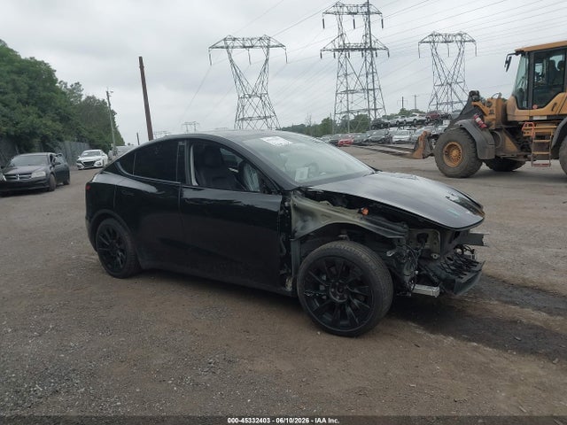 Aukcja sprzedaży 2022 Tesla Model Y Long Range Dual Motor All-wheel Drive, vin: 7SAYGAEE3NF314147, numer aukcji: 45332403