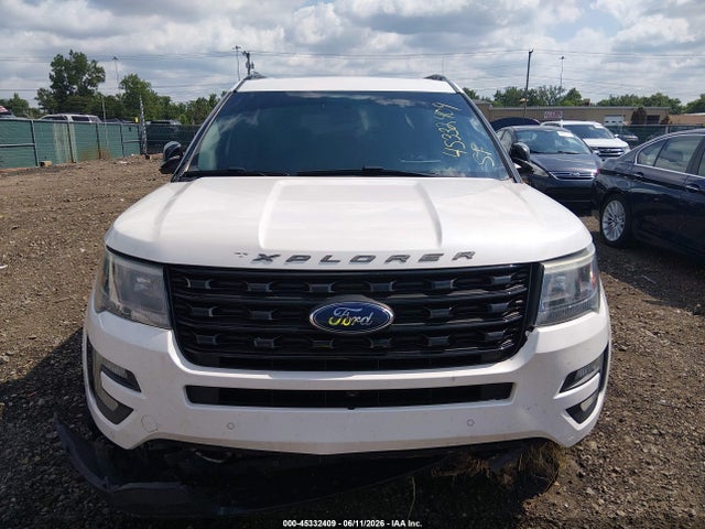 Продажа на аукционе авто 2016 Ford Explorer Sport, vin: 1FM5K8GT6GGC21100, номер лота: 45332409