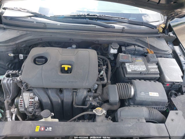 Hyundai ELANTRA SE 2019 5NPD74LF1KH412230 Image 10