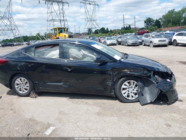 Hyundai ELANTRA SE 2019 5NPD74LF1KH412230 Image 14