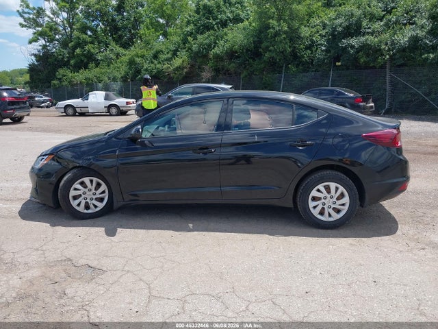 Hyundai ELANTRA SE 2019 5NPD74LF1KH412230 Image 15