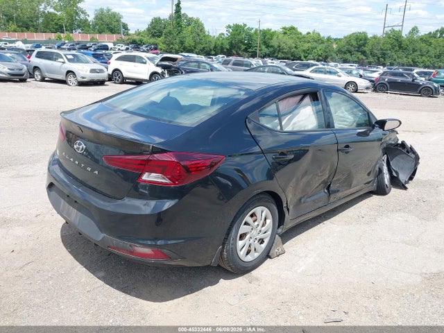 Hyundai ELANTRA SE 2019 5NPD74LF1KH412230 Image 4