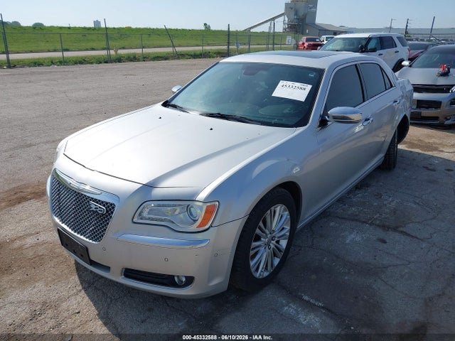 45332588 :رقم المزاد ، 2C3CCAHG7CH313790 vin ، 2012 Chrysler 300 Limited مزاد بيع