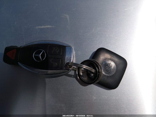Продажа на аукционе авто 2012 Mercedes-benz C 250 Sport, vin: WDDGF4HB1CR219467, номер лота: 45332631