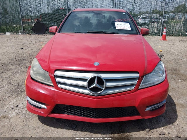 Продажа на аукционе авто 2012 Mercedes-benz C 250 Sport, vin: WDDGF4HB1CR219467, номер лота: 45332631