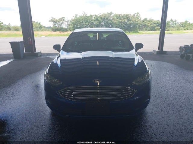 2018 Ford Fusion Hybrid S მანქანა იყიდება აუქციონზე, vin: 3FA6P0UU2JR281938, აუქციონის ნომერი: 45332668