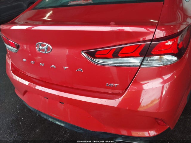 Hyundai SONATA ECO 2019 5NPE24AA8KH803028 Image 13