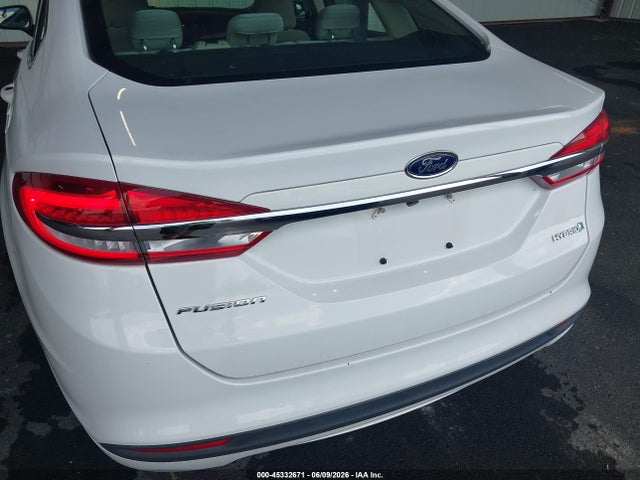 3FA6P0UUXJR271383 Ford Fusion Hybrid S