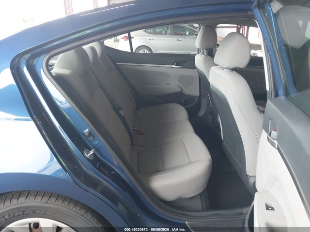 Продажа на аукционе авто 2020 Hyundai Elantra Se, vin: 5NPD74LF1LH616298, номер лота: 45332673