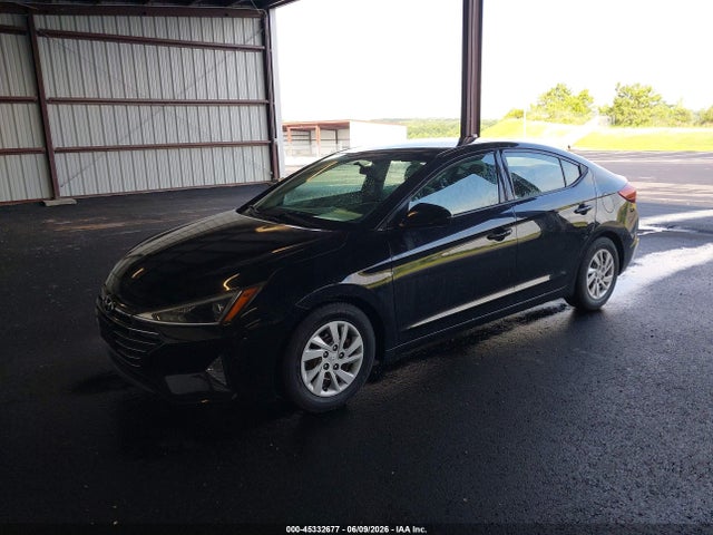 Hyundai ELANTRA SE 2019 5NPD74LF9KH437571 Image 2