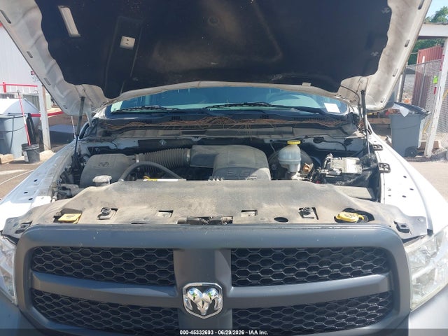 Продажа на аукционе авто 2017 Ram 1500 Tradesman  4x4 5'7 Box, vin: 1C6RR7KG0HS551780, номер лота: 45332693