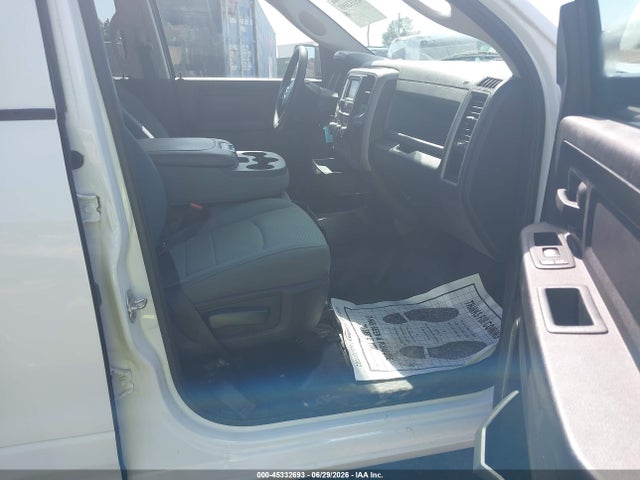 Продажа на аукционе авто 2017 Ram 1500 Tradesman  4x4 5'7 Box, vin: 1C6RR7KG0HS551780, номер лота: 45332693