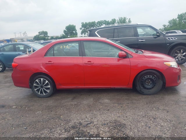 45332735 :رقم المزاد ، 2T1BU4EE6DC025750 vin ، 2013 Toyota Corolla Le مزاد بيع