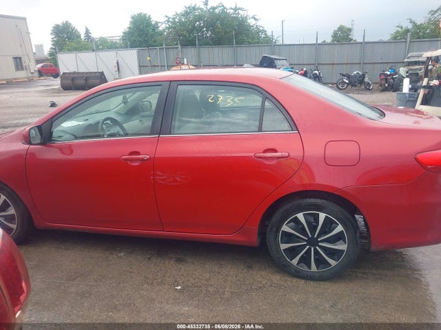 45332735 :رقم المزاد ، 2T1BU4EE6DC025750 vin ، 2013 Toyota Corolla Le مزاد بيع