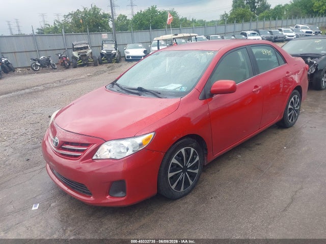 45332735 :رقم المزاد ، 2T1BU4EE6DC025750 vin ، 2013 Toyota Corolla Le مزاد بيع