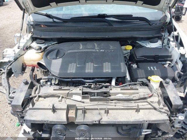 2017 Jeep Cherokee Latitude Fwd მანქანა იყიდება აუქციონზე, vin: 1C4PJLCS0HW644102, აუქციონის ნომერი: 45332743