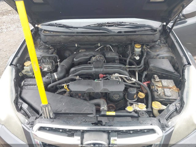 45332754 :رقم المزاد ، 4S3BMBC68D3016699 vin ، 2013 Subaru Legacy 2.5i Premium مزاد بيع