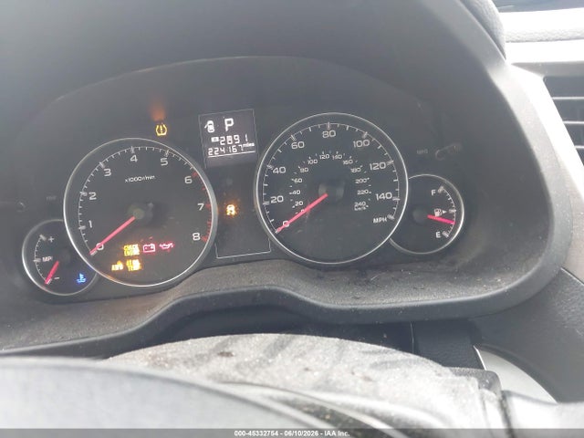 45332754 :رقم المزاد ، 4S3BMBC68D3016699 vin ، 2013 Subaru Legacy 2.5i Premium مزاد بيع