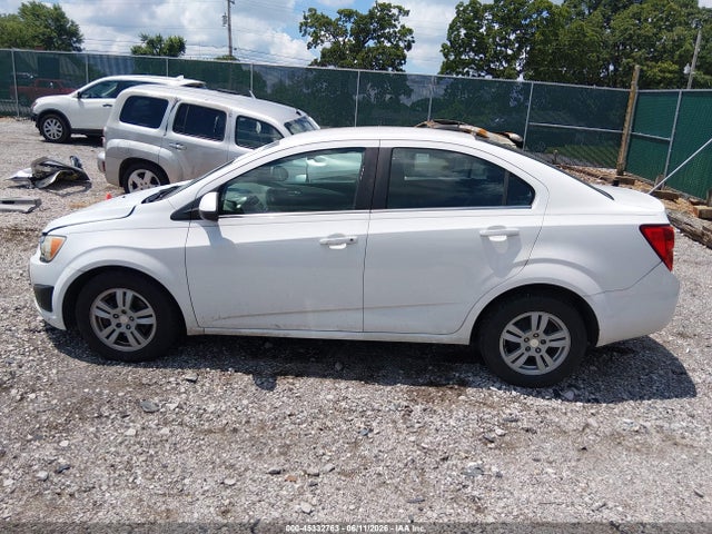 Aukcja sprzedaży 2015 Chevrolet Sonic Lt Auto, vin: 1G1JC5SH3F4212090, numer aukcji: 45332763