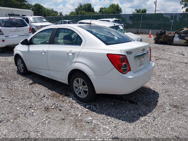 Aukcja sprzedaży 2015 Chevrolet Sonic Lt Auto, vin: 1G1JC5SH3F4212090, numer aukcji: 45332763