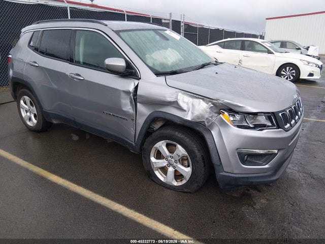 2017 Jeep New Compass Latitude 4x4 მანქანა იყიდება აუქციონზე, vin: 3C4NJDBB1HT628351, აუქციონის ნომერი: 45332773