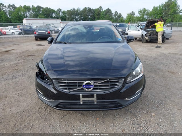 45332774 :رقم المزاد ، YV1612TK4G2409076 vin ، 2016 Volvo S60 T5 Premier مزاد بيع