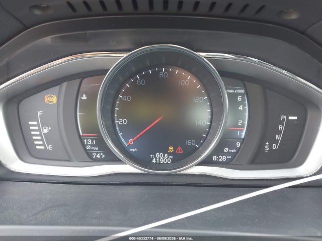 45332774 :رقم المزاد ، YV1612TK4G2409076 vin ، 2016 Volvo S60 T5 Premier مزاد بيع