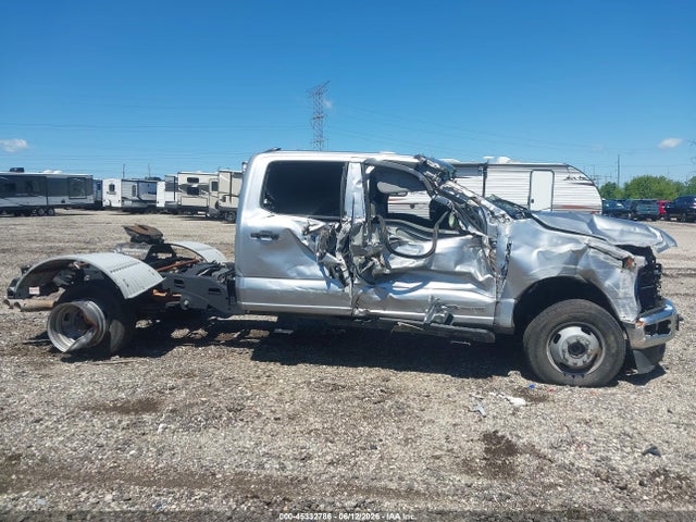 Продаж на аукціоні авто 2023 Ford F-350 Xlt, vin: 1FT8W3DT2PED51531, номер лоту: 45332786