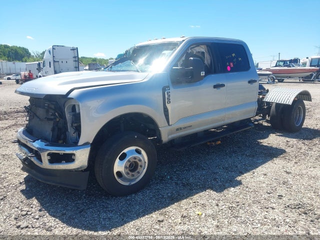 45332786 :رقم المزاد ، 1FT8W3DT2PED51531 vin ، 2023 Ford F-350 Xlt مزاد بيع