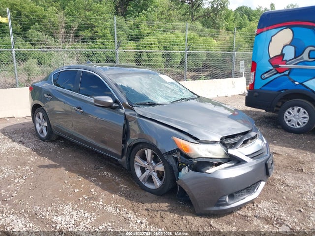 45332798 :رقم المزاد ، 19VDE1F5XDE006048 vin ، 2013 Acura Ilx 2.0l مزاد بيع