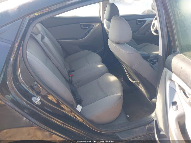 45332809 :رقم المزاد ، 5NPDH4AE9DH327470 vin ، 2013 Hyundai Elantra Gls مزاد بيع